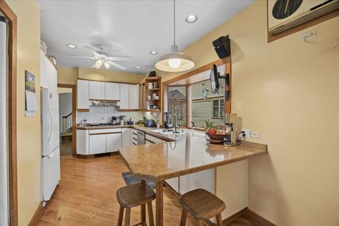 Tiny photo for 426 N Scoville Avenue, Oak Park, IL 60302 (MLS # 12575932)