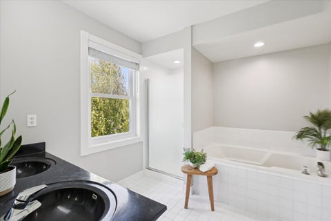 Tiny photo for 1117 Hedgerow Drive, Grayslake, IL 60030 (MLS # 12653216)