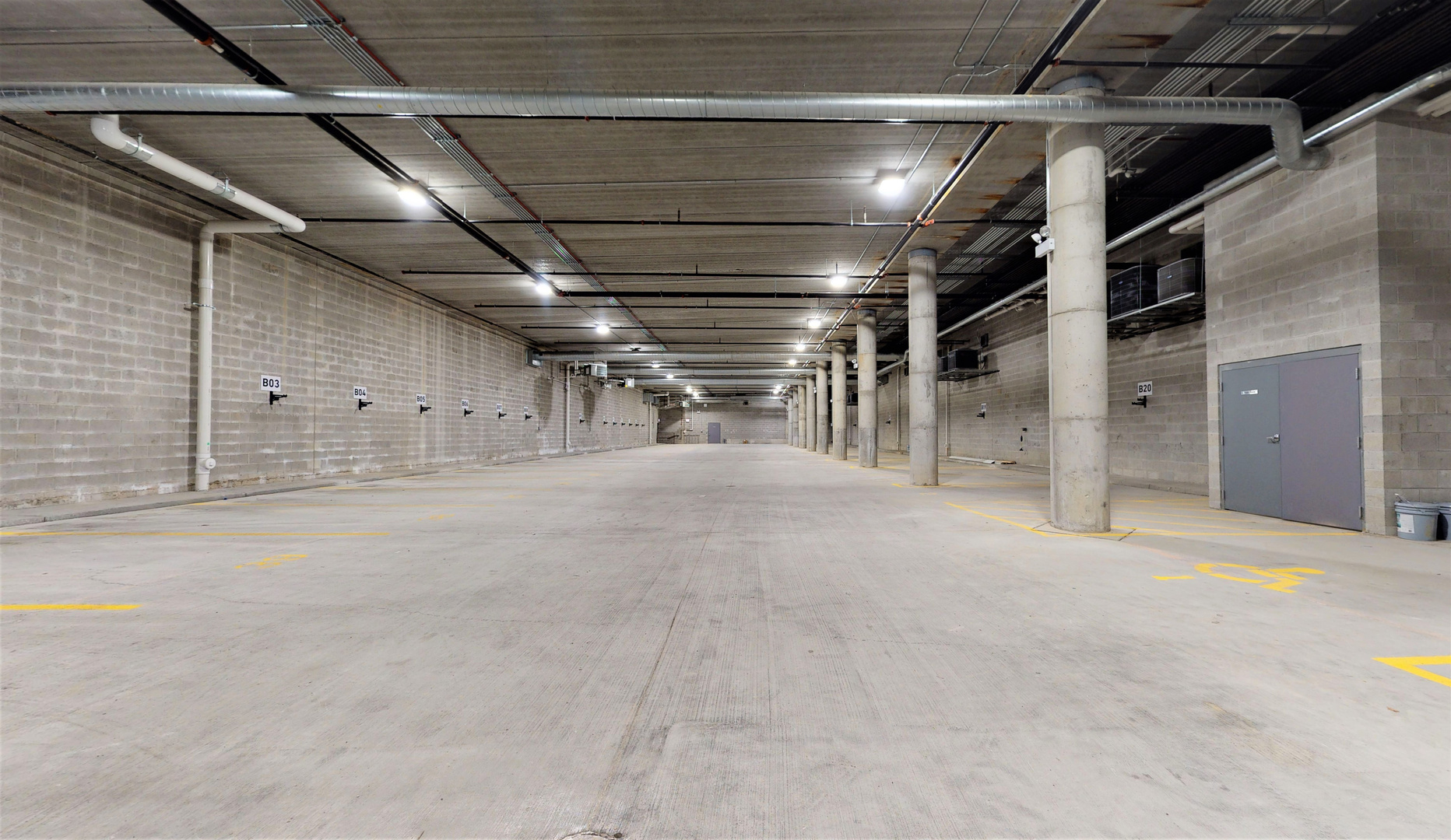 4758 N Laramie Avenue 406