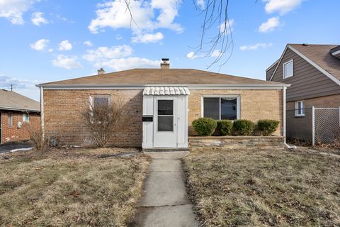 Tiny photo for 16145 Honore Avenue, Markham, IL 60428 (MLS # 12582292)