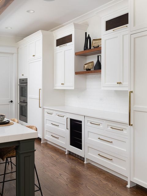 Tiny photo for 707 Thornwood Drive, Naperville, IL 60540 (MLS # 12610602)