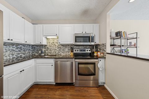 Tiny photo for 10 E Ontario Street #2304, Chicago, IL 60611 (MLS # 12490817)