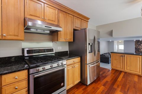 Tiny photo for 2624 N Prindle Avenue, Arlington Heights, IL 60004 (MLS # 12471416)