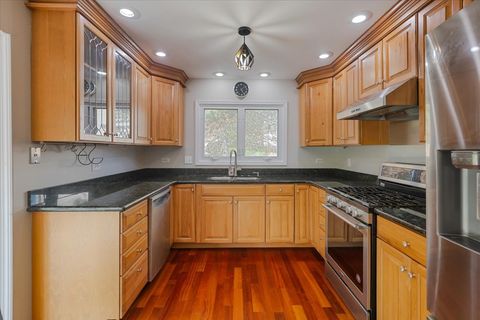 Tiny photo for 2624 N Prindle Avenue, Arlington Heights, IL 60004 (MLS # 12471416)