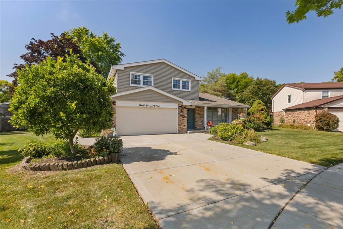 2624 N Prindle Avenue