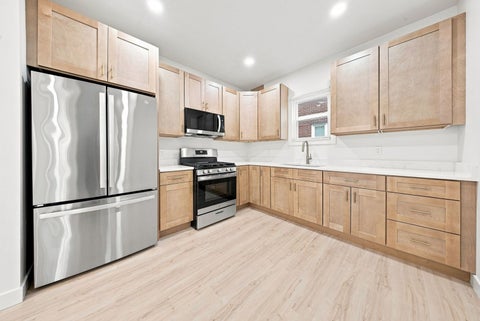 Tiny photo for 387 S Evergreen Avenue, Kankakee, IL 60901 (MLS # 12733800)