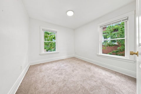 Tiny photo for 387 S Evergreen Avenue, Kankakee, IL 60901 (MLS # 12733800)