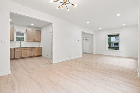 Tiny photo for 387 S Evergreen Avenue, Kankakee, IL 60901 (MLS # 12733800)