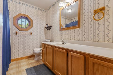 Tiny photo for 707 Quinn Road, McHenry, IL 60051 (MLS # 12489284)