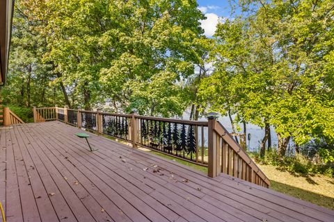 Tiny photo for 707 Quinn Road, McHenry, IL 60051 (MLS # 12489284)