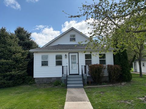 209 N East Street Danvers IL 61732