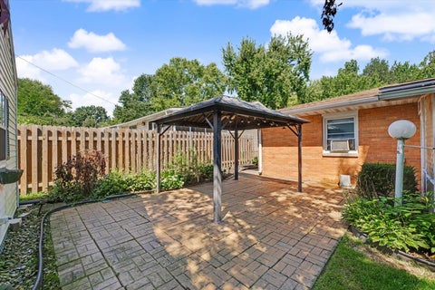 Tiny photo for 2411 Sharlyn Drive, Urbana, IL 61802 (MLS # 12710693)