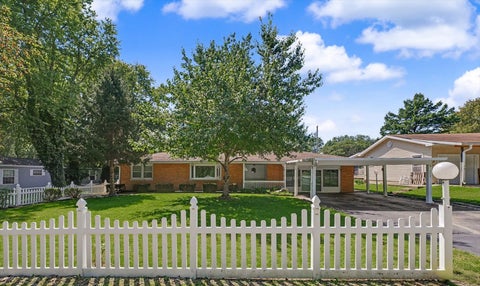 Tiny photo for 2411 Sharlyn Drive, Urbana, IL 61802 (MLS # 12710693)