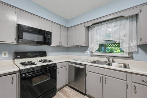 Tiny photo for 2411 Sharlyn Drive, Urbana, IL 61802 (MLS # 12710693)