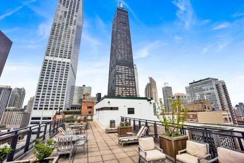 Tiny photo for 850 N DeWitt Place #7K, Chicago, IL 60611 (MLS # 12669886)
