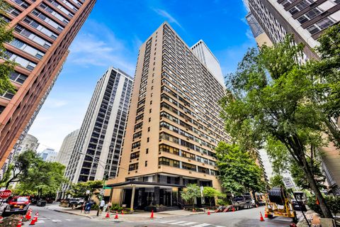Photo of 850 N DeWitt Place #7K, Chicago, IL 60611 (MLS # 12669886)