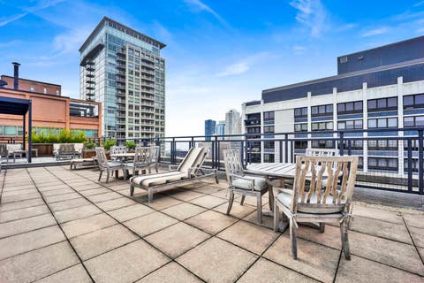 Tiny photo for 850 N DeWitt Place #7K, Chicago, IL 60611 (MLS # 12669886)