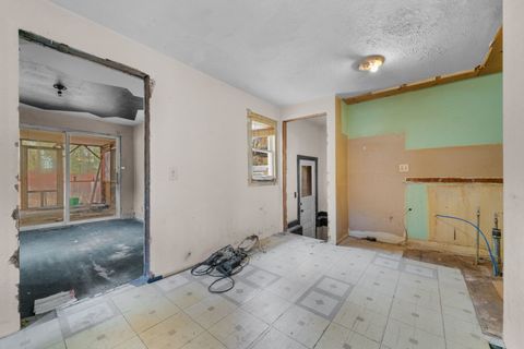 Tiny photo for 528 Olive Court, Loves Park, IL 61111 (MLS # 12515039)