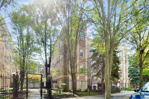 Tiny photo for 2315 E 70th Place #213, Chicago, IL 60649 (MLS # 12736434)