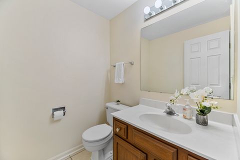 Tiny photo for 751 Williams Way, Vernon Hills, IL 60061 (MLS # 12611551)