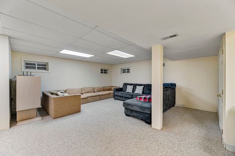 Tiny photo for 751 Williams Way, Vernon Hills, IL 60061 (MLS # 12611551)