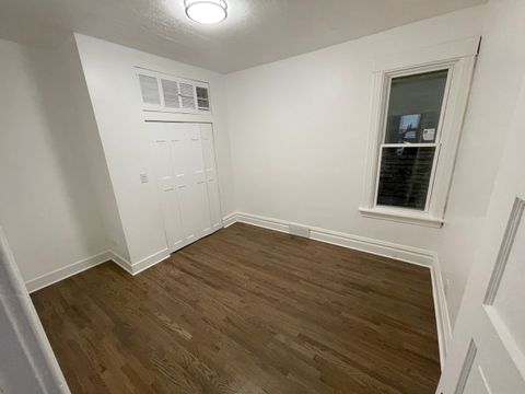 Tiny photo for 6065 N Hermitage Avenue, Chicago, IL 60660 (MLS # 12559438)