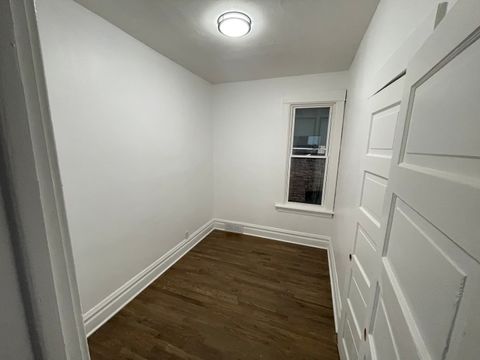 Tiny photo for 6065 N Hermitage Avenue, Chicago, IL 60660 (MLS # 12559438)