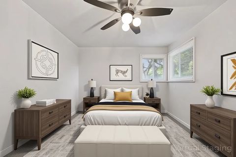 Tiny photo for 9556 S Bennett Avenue, Chicago, IL 60617 (MLS # 12504510)