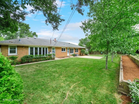 Tiny photo for 16W055 63rd Street, Willowbrook, IL 60527 (MLS # 12707587)
