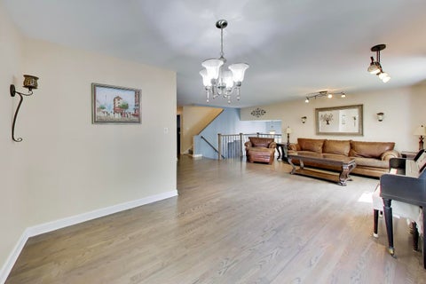 Tiny photo for 7309 Seminole Court, Darien, IL 60561 (MLS # 12750407)