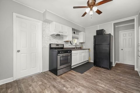 Tiny photo for 10156 W Beach Road, Beach Park, IL 60099 (MLS # 12485235)