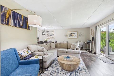 Tiny photo for 451 ELM Street #2F, Deerfield, IL 60015 (MLS # 12744339)