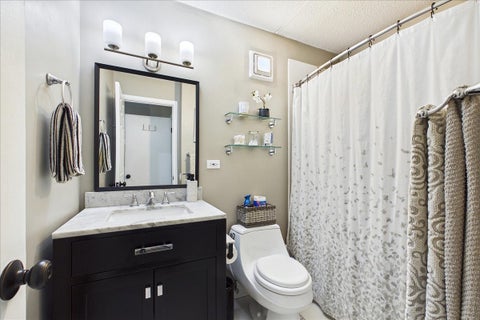 Tiny photo for 451 ELM Street #2F, Deerfield, IL 60015 (MLS # 12744339)