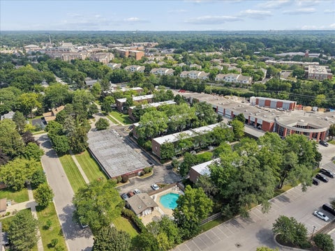Tiny photo for 451 ELM Street #2F, Deerfield, IL 60015 (MLS # 12744339)