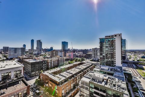 Tiny photo for 330 N JEFFERSON Street #1607, Chicago, IL 60661 (MLS # 12606062)