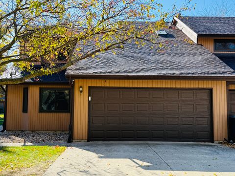 Tiny photo for 1209 Lakewood Drive #D, Morris, IL 60450 (MLS # 12505436)