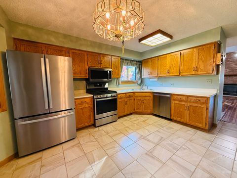 Tiny photo for 1209 Lakewood Drive #D, Morris, IL 60450 (MLS # 12505436)