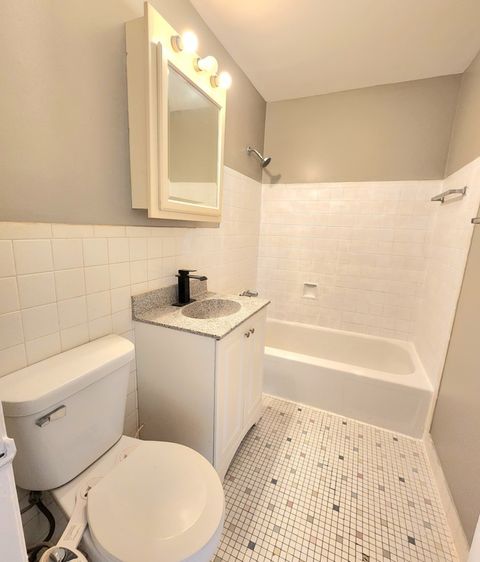 Tiny photo for 9950 S 84th Terrace #2l5, Palos Hills, IL 60465 (MLS # 12510450)