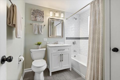 Tiny photo for 5542 N Osceola Avenue, Chicago, IL 60656 (MLS # 12515475)