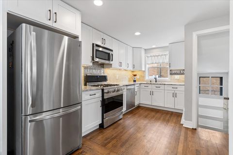 Tiny photo for 5542 N Osceola Avenue, Chicago, IL 60656 (MLS # 12515475)