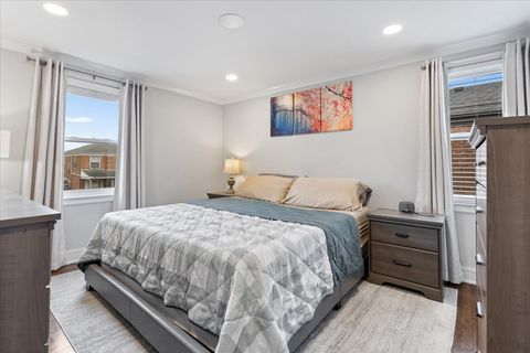 Tiny photo for 5542 N Osceola Avenue, Chicago, IL 60656 (MLS # 12515475)