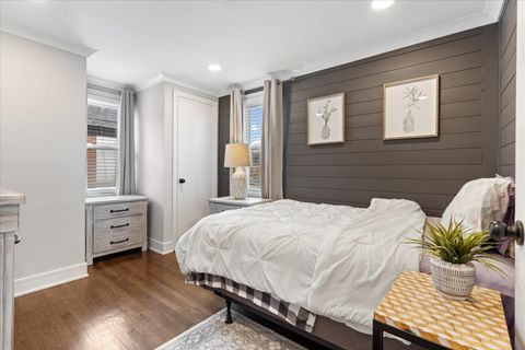 Tiny photo for 5542 N Osceola Avenue, Chicago, IL 60656 (MLS # 12515475)