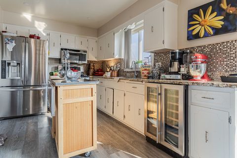 Tiny photo for 19913 ARROYO Avenue, Lynwood, IL 60411 (MLS # 12541072)