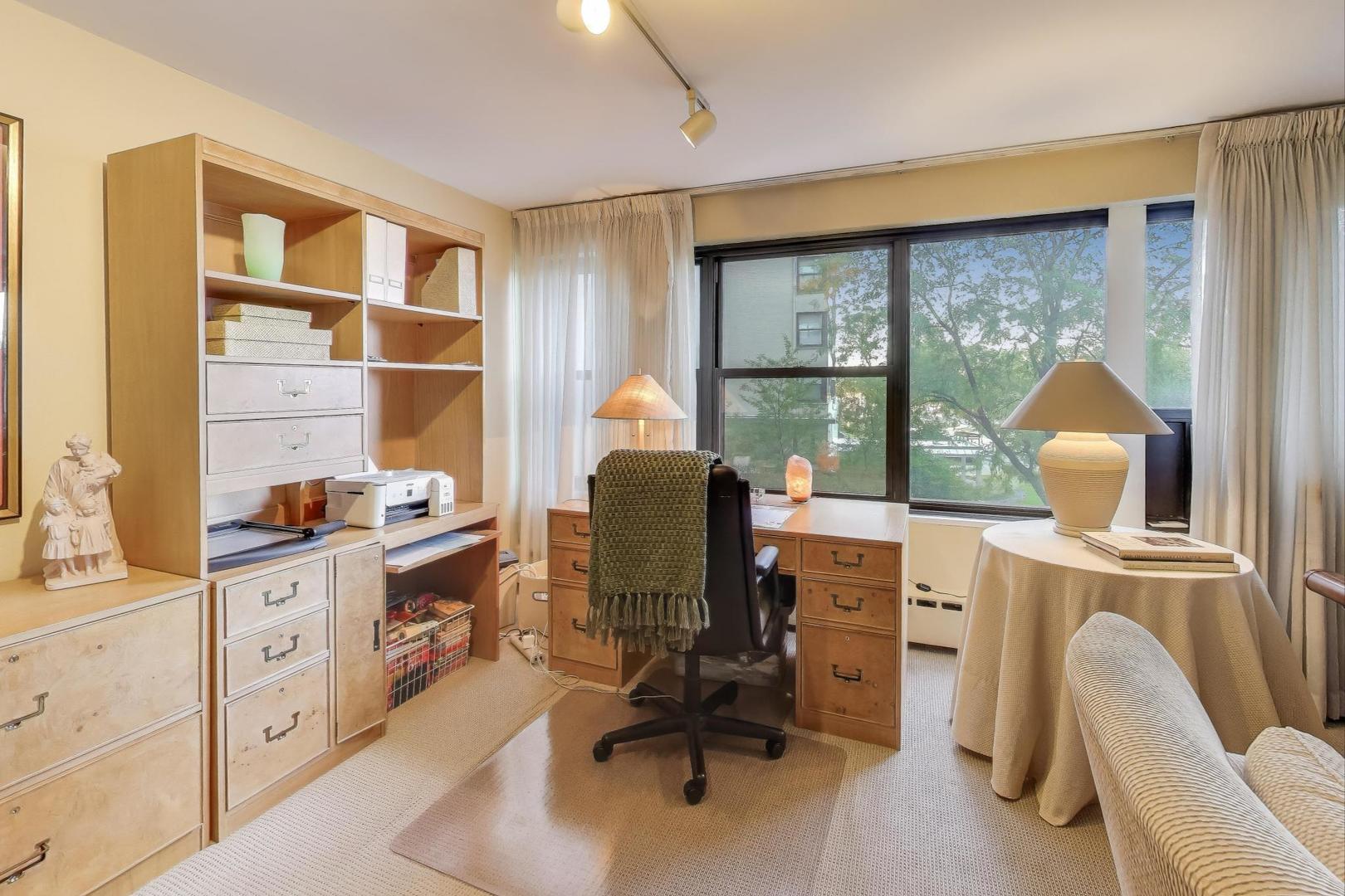 3410 N Lake Shore Drive 3AB