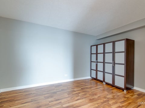 Tiny photo for 470 FAWELL Boulevard #304, Glen Ellyn, IL 60137 (MLS # 12767235)