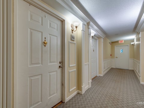 Tiny photo for 470 FAWELL Boulevard #304, Glen Ellyn, IL 60137 (MLS # 12767235)