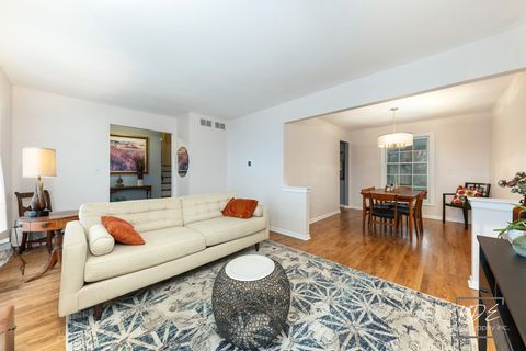 Tiny photo for 24143 W 103rd Street, Naperville, IL 60564 (MLS # 12623987)