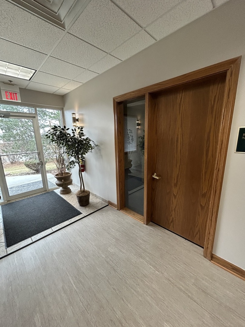 1510 Plainfield Road 3