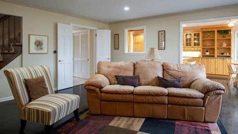 Tiny photo for 1346 Wessling Drive, Northbrook, IL 60062 (MLS # 12569037)