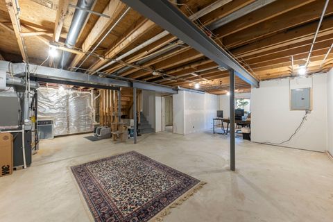 Tiny photo for 548 Larkspur Drive, Bolingbrook, IL 60440 (MLS # 12588264)